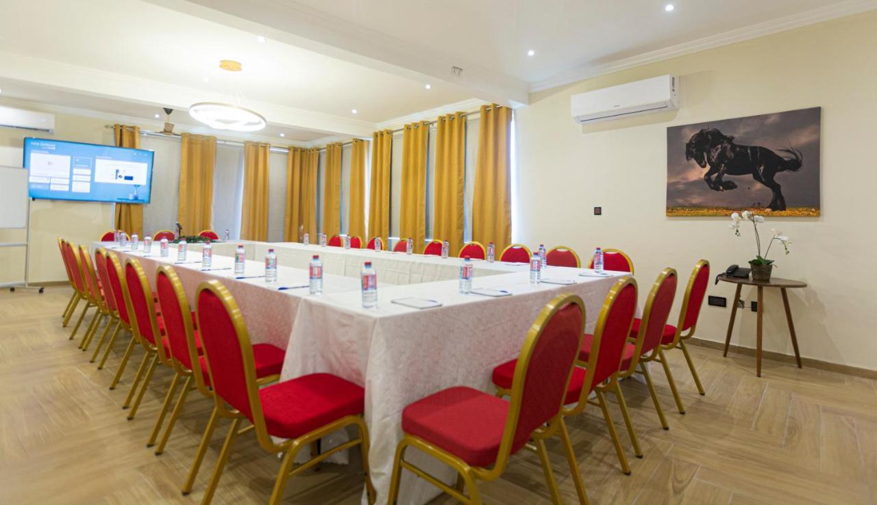 Maple Homes Accra Kültér fotó