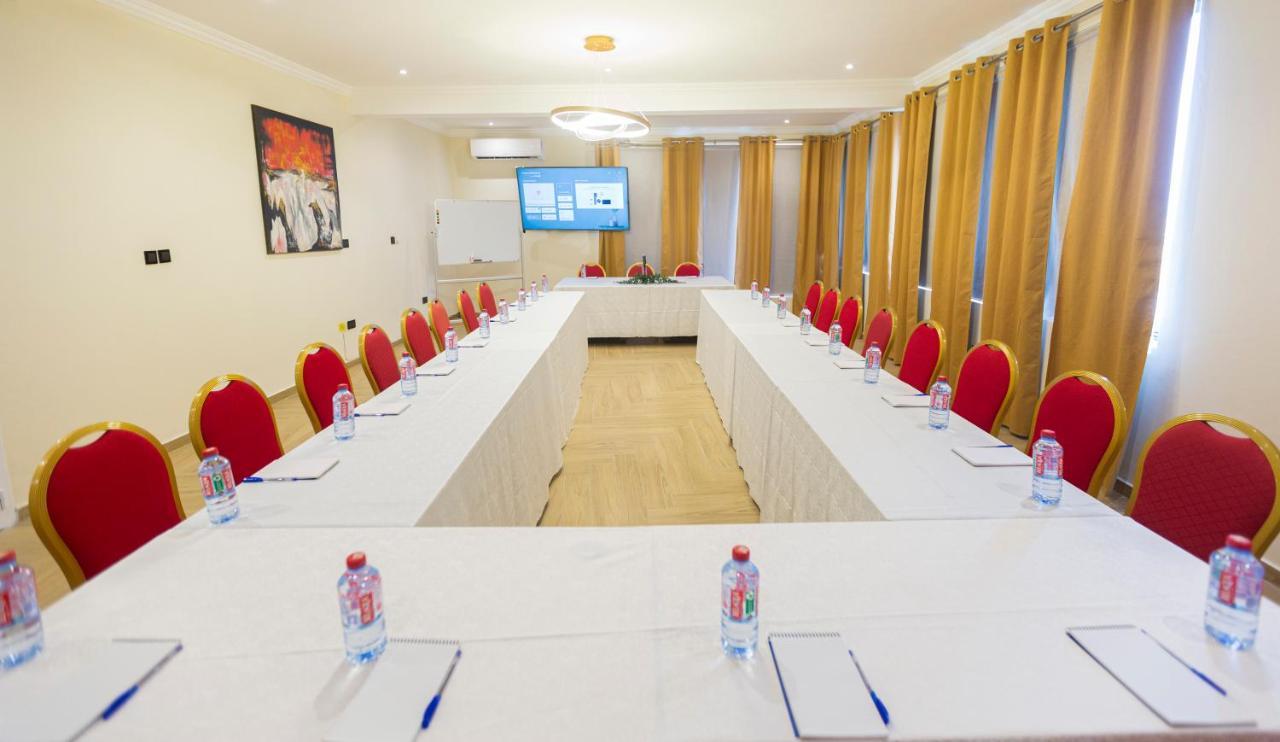 Maple Homes Accra Kültér fotó